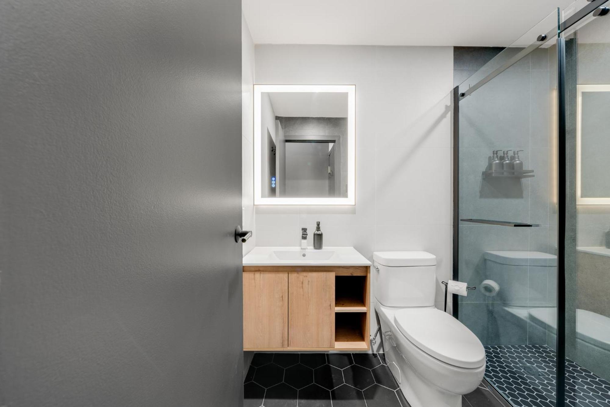 Lift Hotel Montréal Kültér fotó