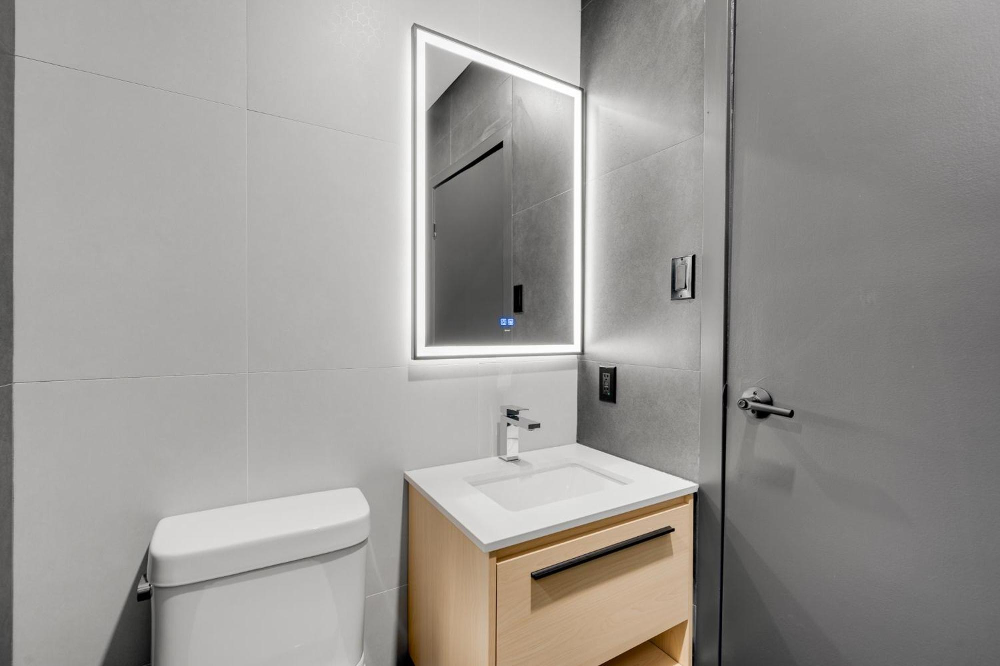 Lift Hotel Montréal Kültér fotó